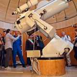 L�unico osservatorio pubblico � quello di Acquaviva delle Fonti, chiuso per� da cinque anni. Realizzato negli anni 80 � stato gestito prima dall�associazione Hertzsprung-Russel e poi dalla Societ� Astronomica Pugliese...